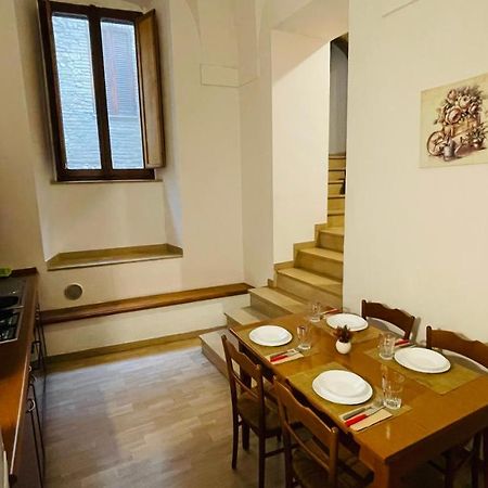 Appartamento Fortezza Ассізі Екстер'єр фото